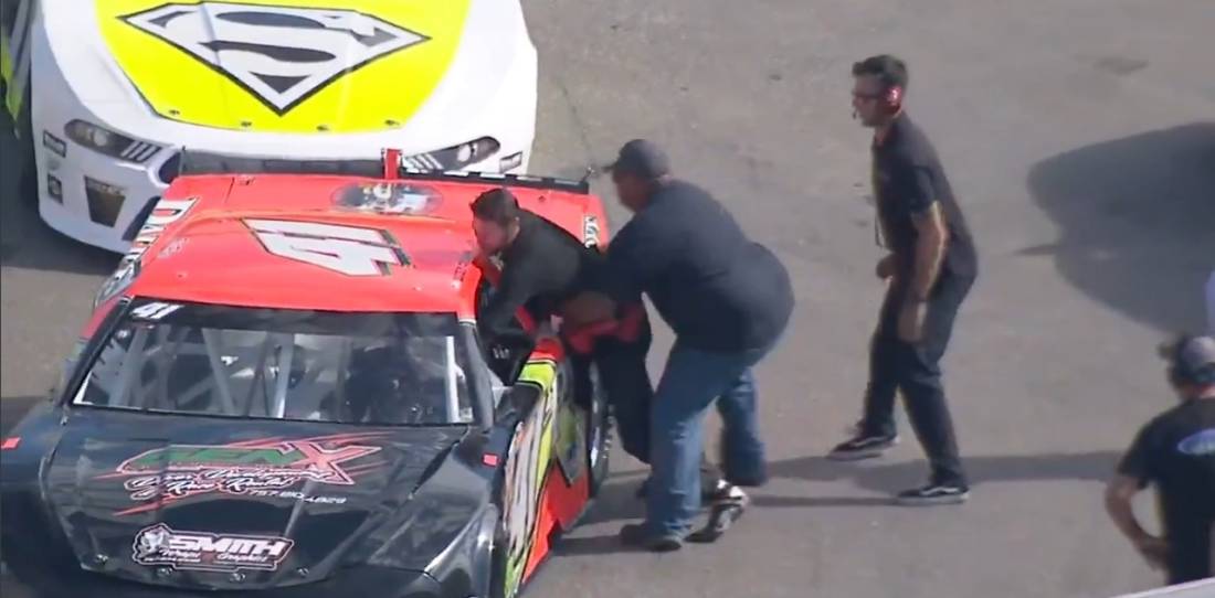 VIDEO: Tremendo: accidente, discusión y trompadas en pleno box