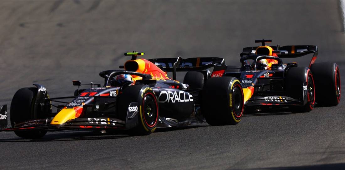 F1: Checo Pérez y Max Verstappen cruzaron los límites en el GP de Arabia Saudita