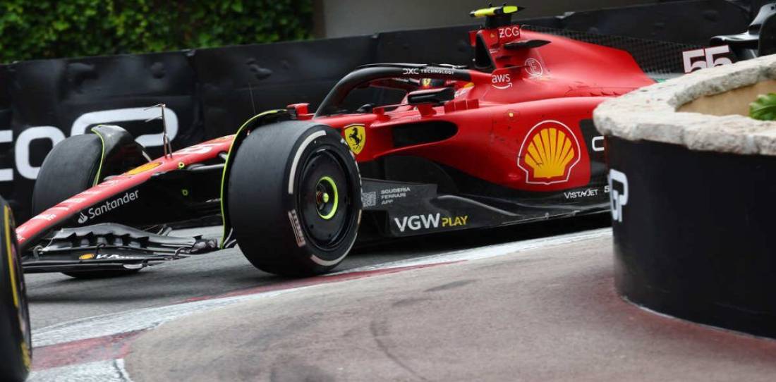 F1: Leclerc y Russell probaron los nuevos neumáticos de Pirelli