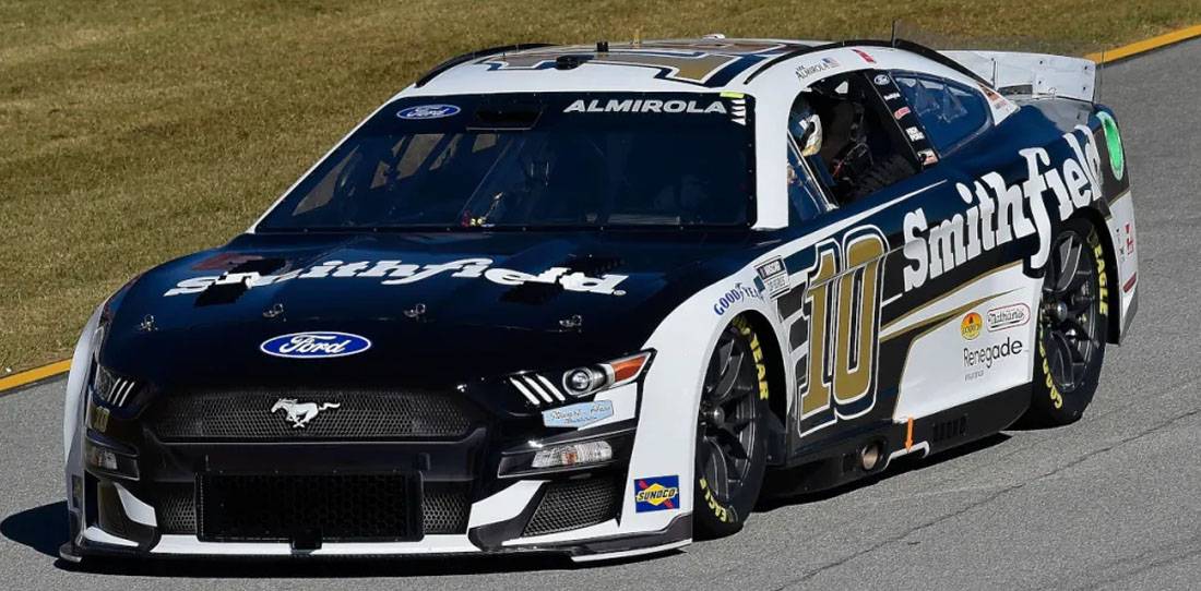 NASCAR: Almirola dominó la clasificación en Talladega