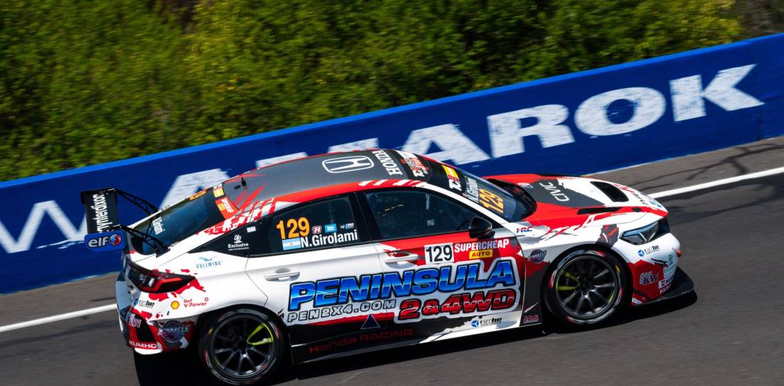 TCR World Tour: podio para Girolami y victoria sudamericana en la primera en Bathurst