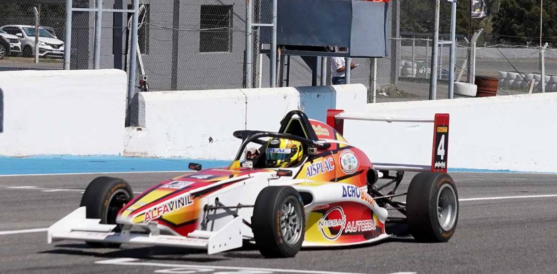 Fórmula Nacional: Nicolás Suárez ganó y gritó campeón en el Cabalén