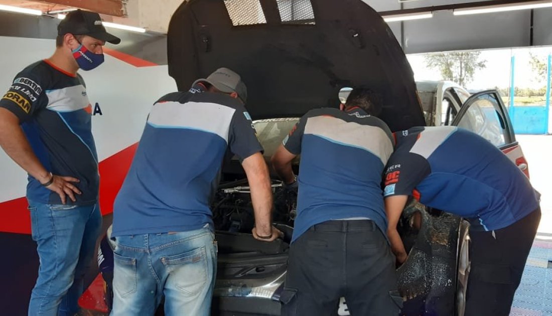 "Empecé a ver fuego cuando frené y traté de parar lo antes posible"