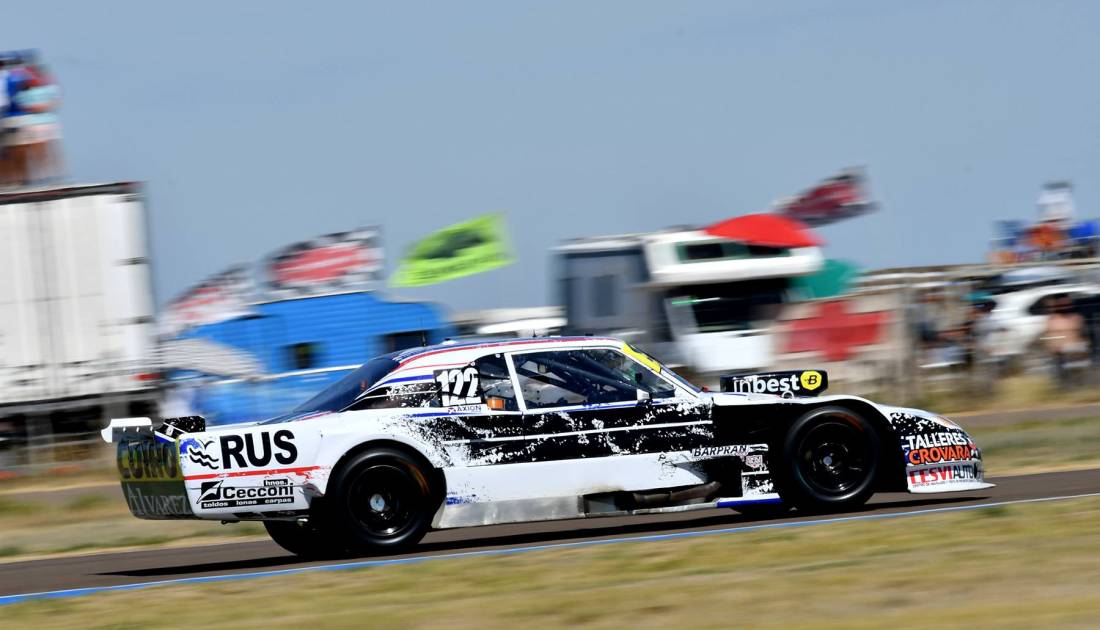 Jakos tuvo su bautismo triunfal en el TC Pista