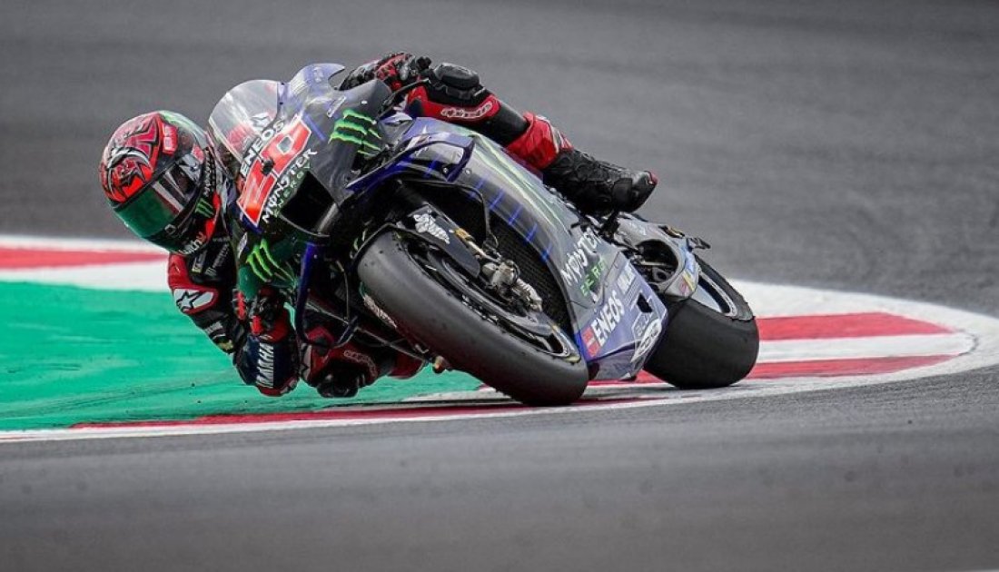 Quartararo sorteó la arena en el arranque sabatino del Moto GP
