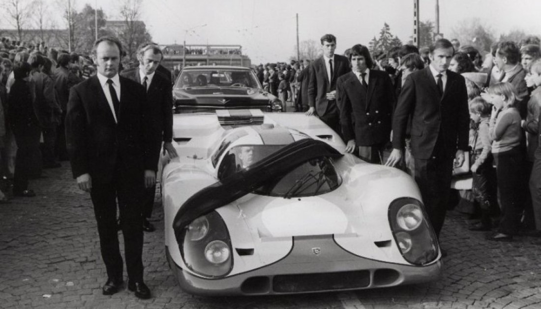 El Porsche que acompañó a su piloto al destino final | Carburando