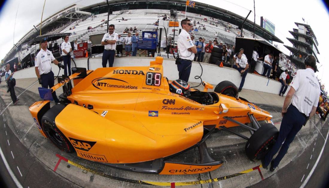 Subí a darte una vuelta con Alonso