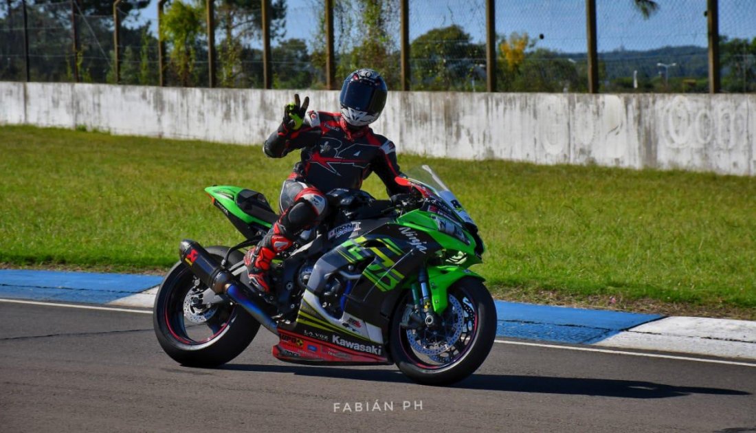 Pierluigi se ilusiona junto al ZP Racing: "Somos candidatos a la corona"