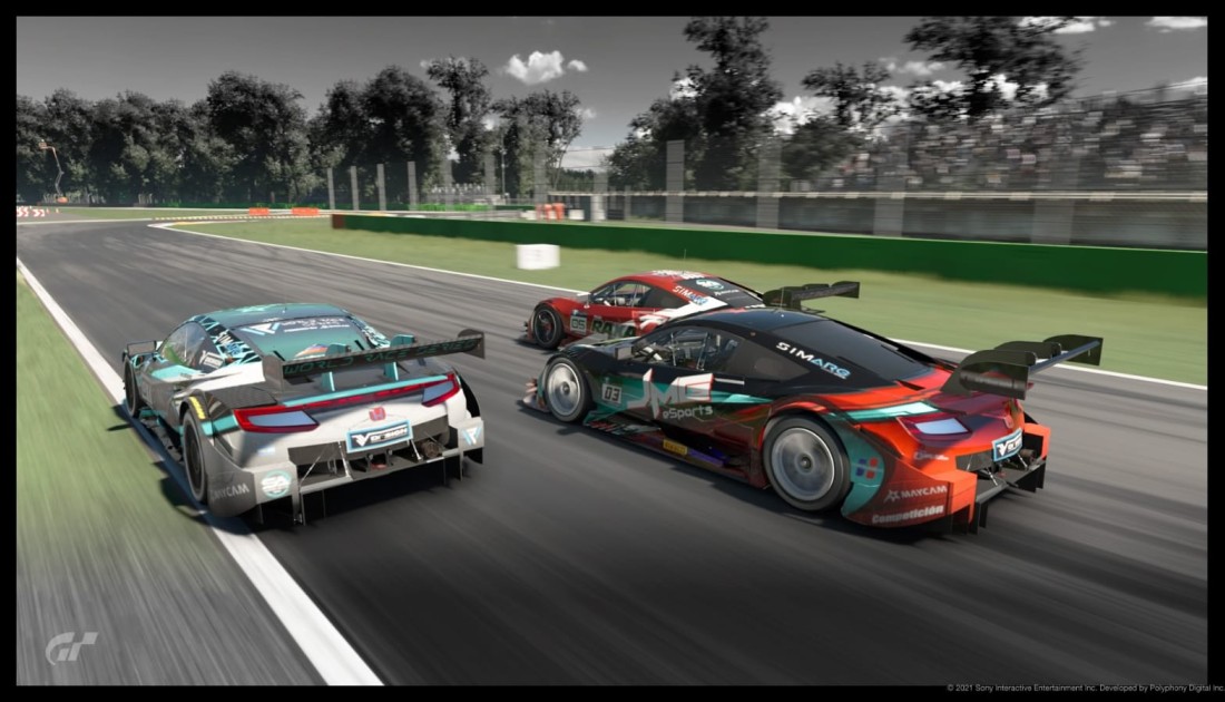 JMG de España gana en el estreno de World Race Series