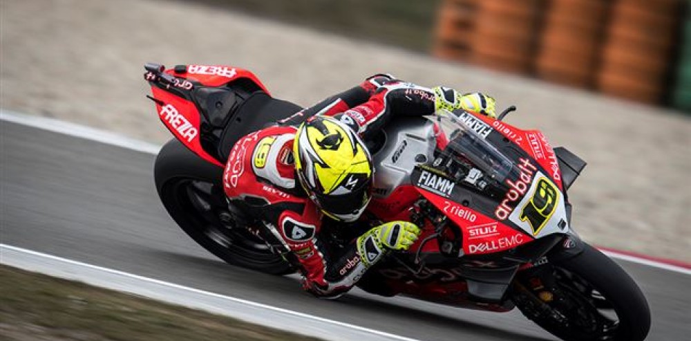 Misa de Ducati en la catedral | Carburando