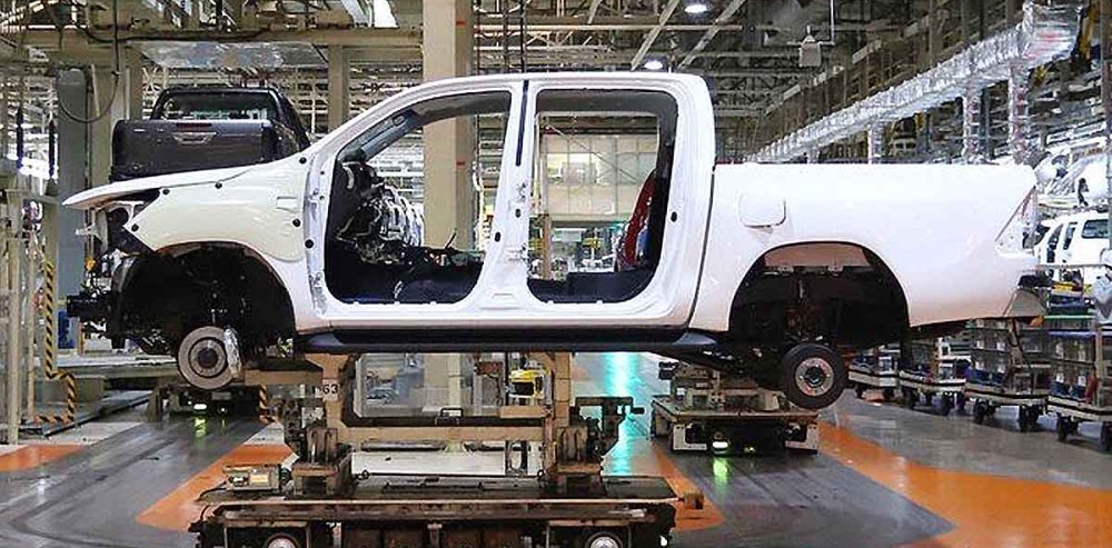 Neumáticos: tras el fracaso en la conciliación, Toyota detiene la producción