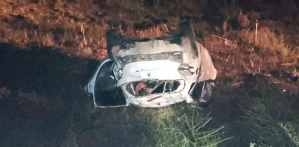 Fatal accidente en la Ruta 2: un hombre falleció tras volcar con su ...
