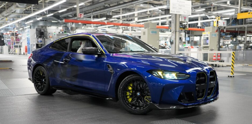 BMW M4 CS Edition VR46: homenaje a Valentino Rossi para su cumpleaños 46
