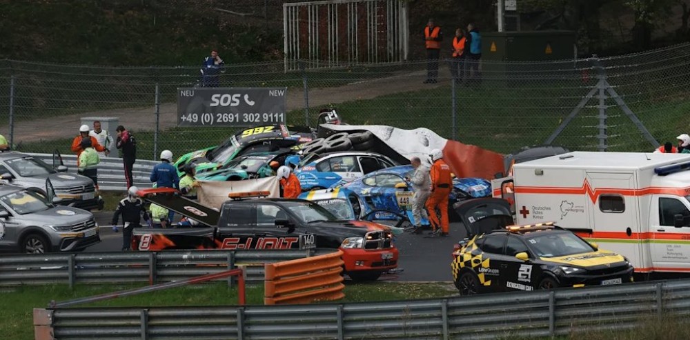 Tragedia en el automovilismo: murió un piloto tras un choque múltiple en Nürburgring