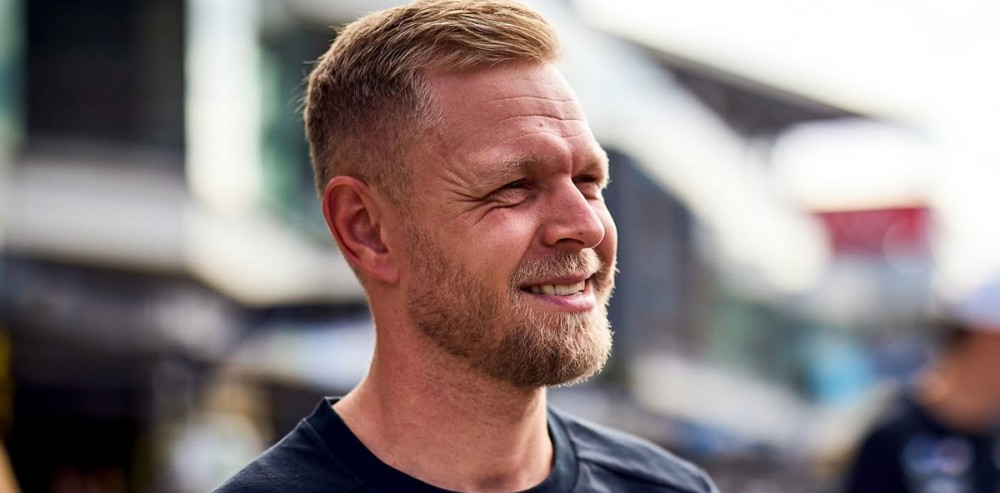 NASCAR: Kevin Magnussen pasó por Carburando a horas de su debut en San Diego
