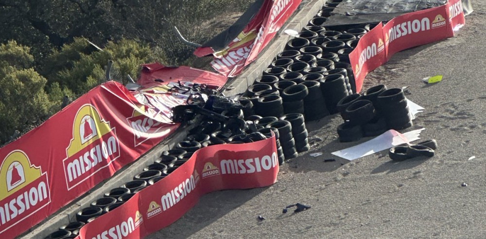 VIDEO: Brutal golpe en Laguna Seca: un Porsche atravesó la valla y desapareció entre los árboles