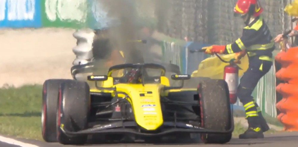 Dürksen ganó en Monza y su auto se prendió fuego instantes después