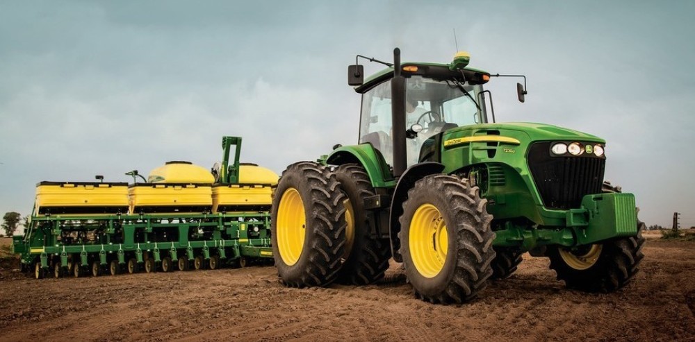 John Deere fabricará en Argentina la serie de tractores 7J