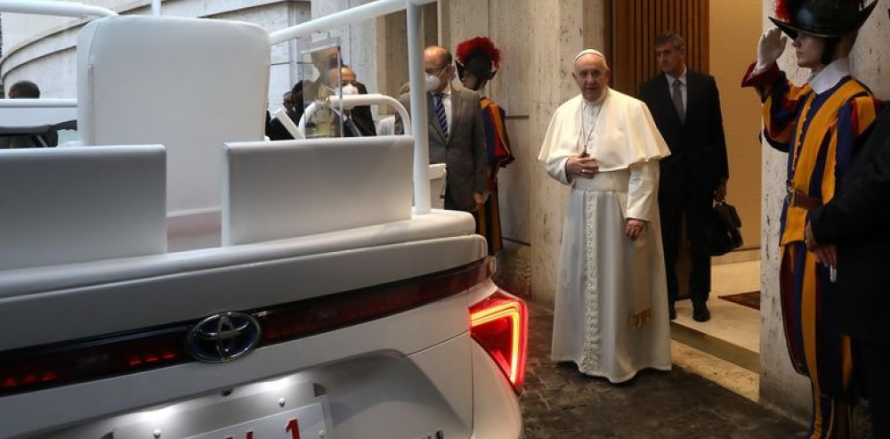 El Papa Francisco ya tiene su nuevo Papamóvil