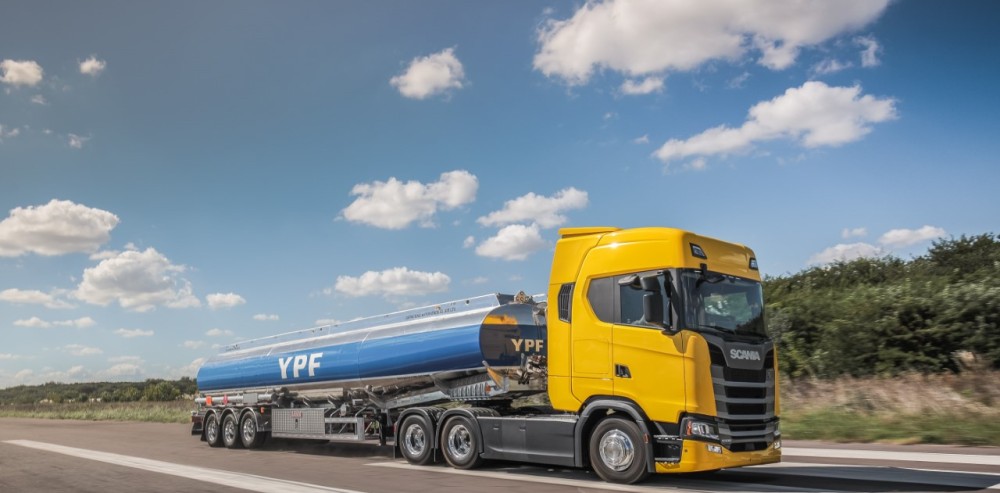 YPF continúa la alianza con Scania hasta 2021