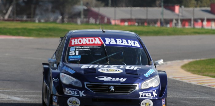 Luque impone respeto en La Plata