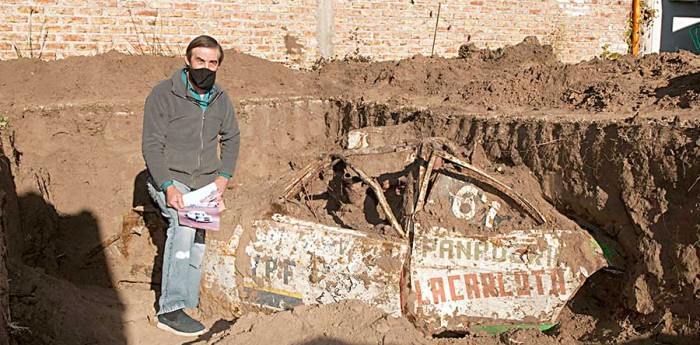 Encontraron un auto enterrado en La Pampa