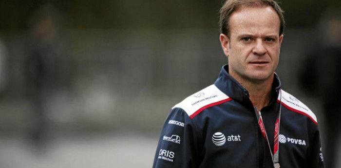 Barrichello le tiró flores a Canapino