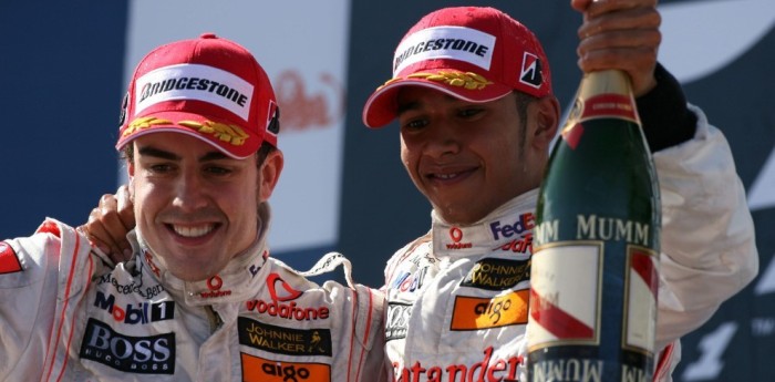 Alonso respondió la pregunta sobre quién es mejor: él o Hamilton
