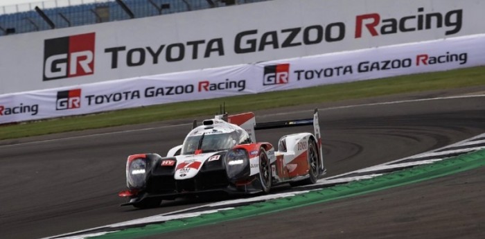 Triunfo de "Pechito" López en Silverstone