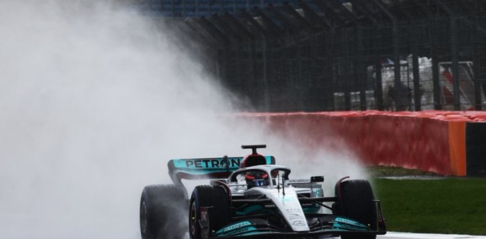 Mercedes giró con el W13 en Silverstone