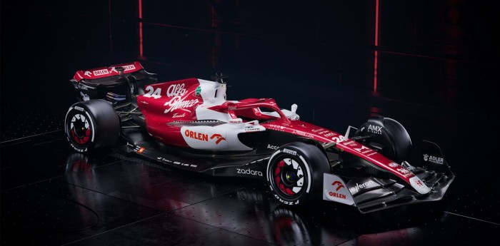 Alfa Romeo develó el C42