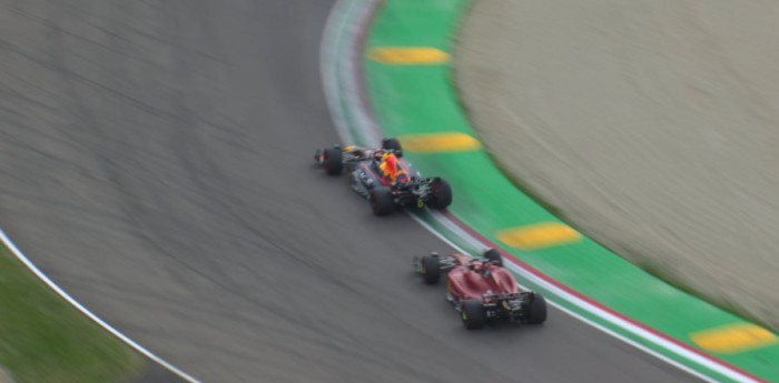 La maniobra de Verstappen a Leclerc
