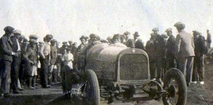 Hace 95 años Lobería tenía su primera carrera de autos