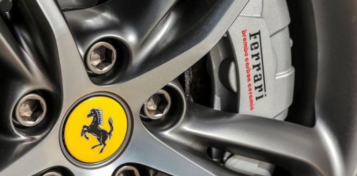 ¿Qué famosos son “compradores no gratos” en Ferrari?