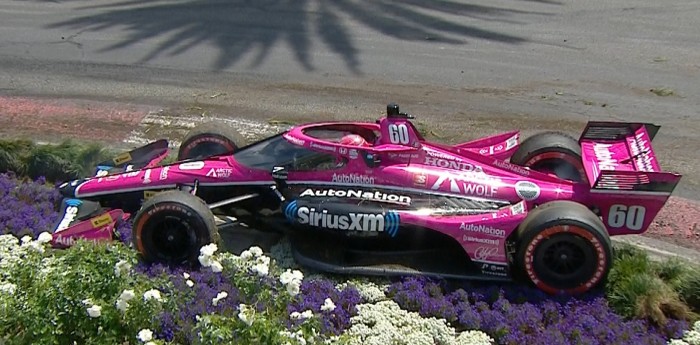 VIDEO (Día de la Primavera): Pagenaud terminó en el jardín