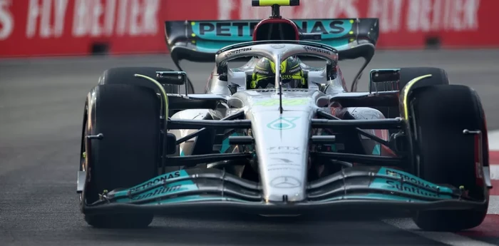 F1: Lewis Hamilton sorprendió y lideró la primera práctica en Singapur
