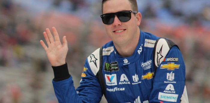 Nascar: Alex Bowman con secuelas del accidente