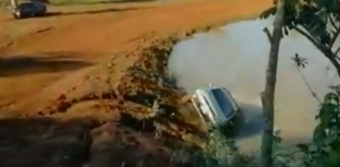 VIDEO: mirá el absurdo accidente mortal que paralizó al Rally paraguayo