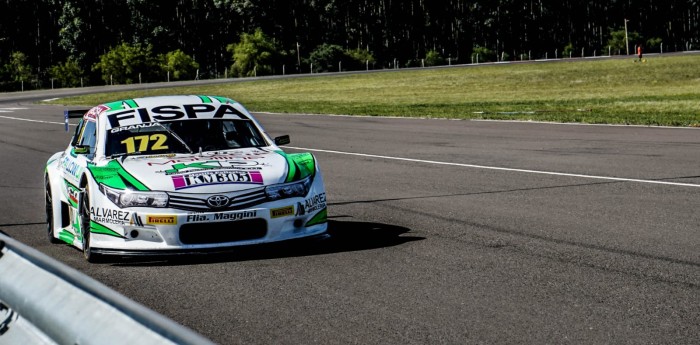 Top Race Series: Granja hizo la pole y da pelea en Concepción del Uruguay