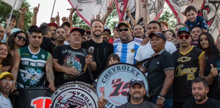 Galeria: la despedida de Canapino en Ezeiza de la mano de la 15