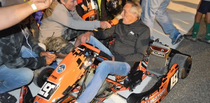 Karting nocturno: Ganó Santiago Urrutia y giró Juan María Traverso