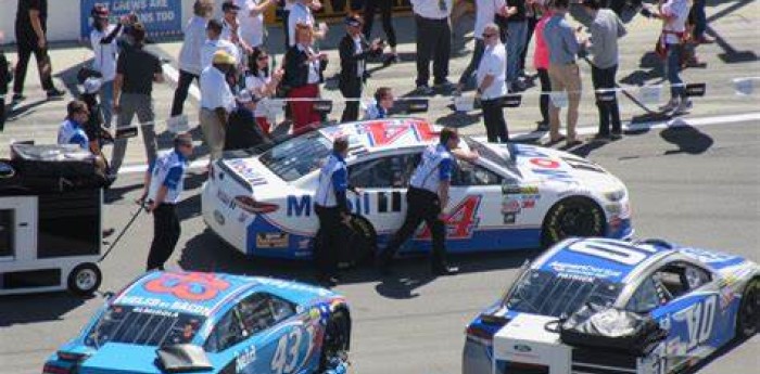 NASCAR estrena el nuevo paquete aerodinámico