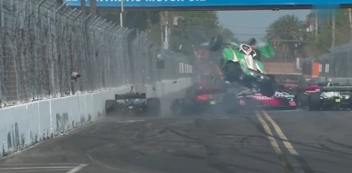 VIDEO: ¡Canapino zafó de milagro! fortísimo accidente en el inicio de la carrera de IndyCar