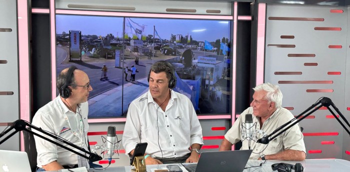 ¡Dos grandes! Cacho González Rouco y Fernando Bravo se reencontraron en Carburando Radio