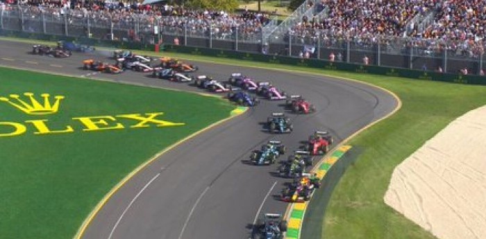 F1: múltiple accidente y bandera roja en el final del GP de Australia