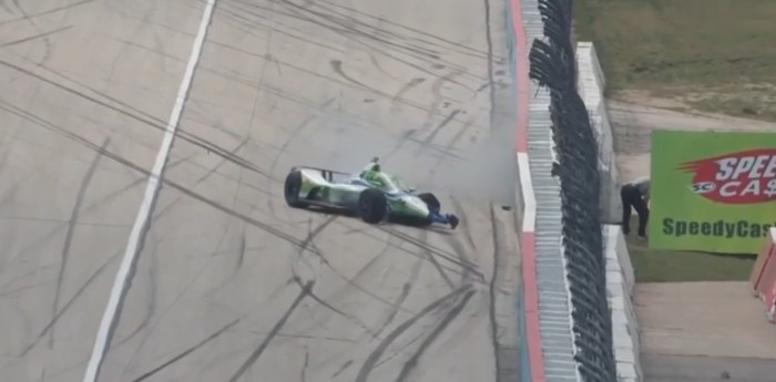 IndyCar: un rival de Canapino se despistó a fondo, cruzó la pista y golpeó contra el paredón