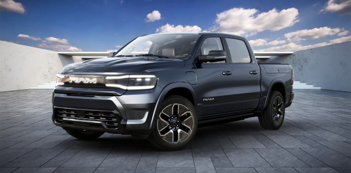 Presentaron en Nueva York la RAM 1500 REV, la Pick Up eléctrica