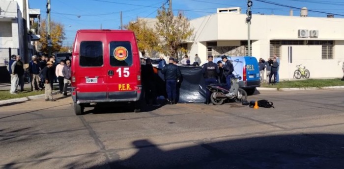 Fatal accidente en Concordia: un motociclista falleció tras colisionar contra un auto