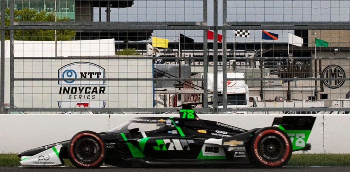 IndyCar: Canapino vio una nueva bandera a cuadros, fue 21ro en Indianápolis