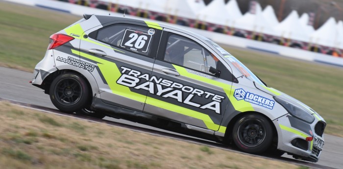 Turismo Pista: Bayala fue el más veloz en la primera clasificación de la Clase 2 en Toay